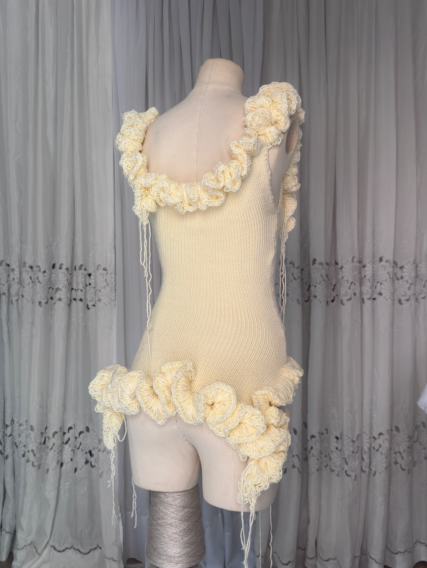 MOSS TOP